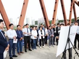 손배찬 파주시장 당선인, 민통선 주요 현장 점검… 평화관광 중심지 도약 속도 낸다 기사 이미지